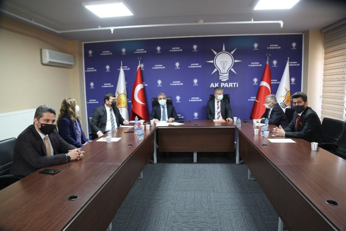 Başkan B&uuml;y&uuml;kkılı&ccedil; sanayicilerle buluştu