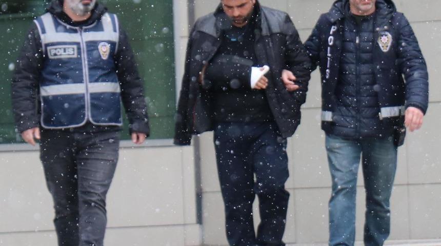 Dayısını taş ve sopayla döverek öldürmüştü! İsyan ettiren karar