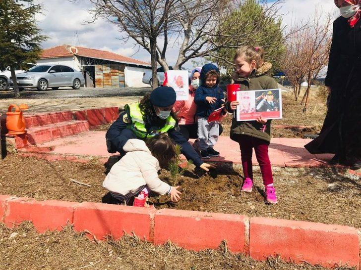 Şehitler anısına fidan dikildi G2