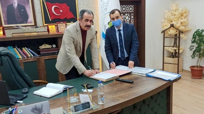 Gürpınar Belediyesinden tapu protokolü