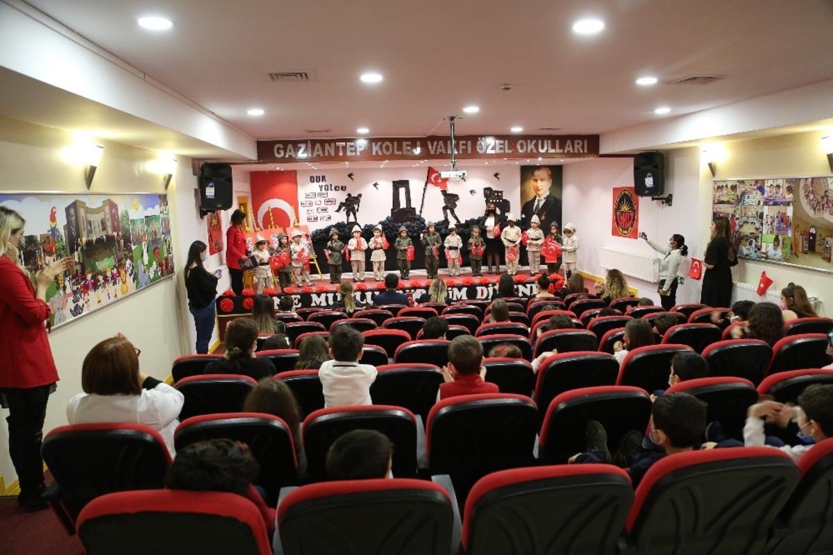 Minik GKV&rsquo;liler &Ccedil;anakkale oratoryosunu canlandırdı