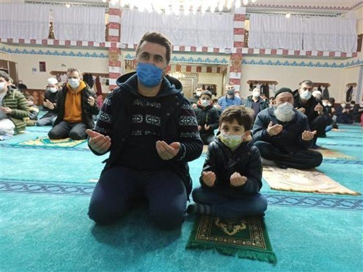 Şehitler için dua edildi G2