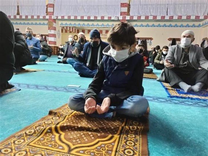 Şehitler için dua edildi G5