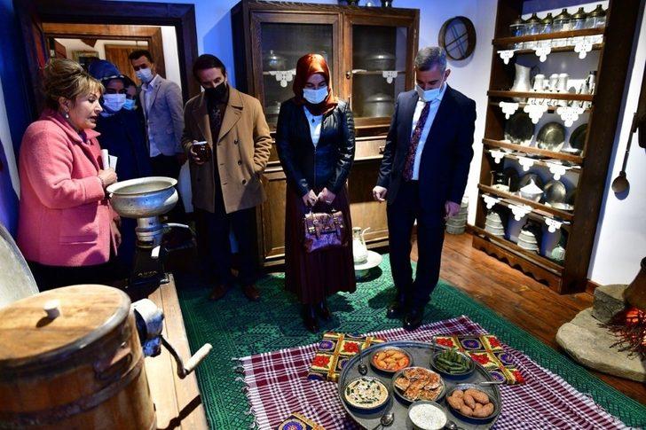 Çınar, ‘kayısı çiçeği şenliği’ davetlilerini Çırmıhtı’da ağırladı G2