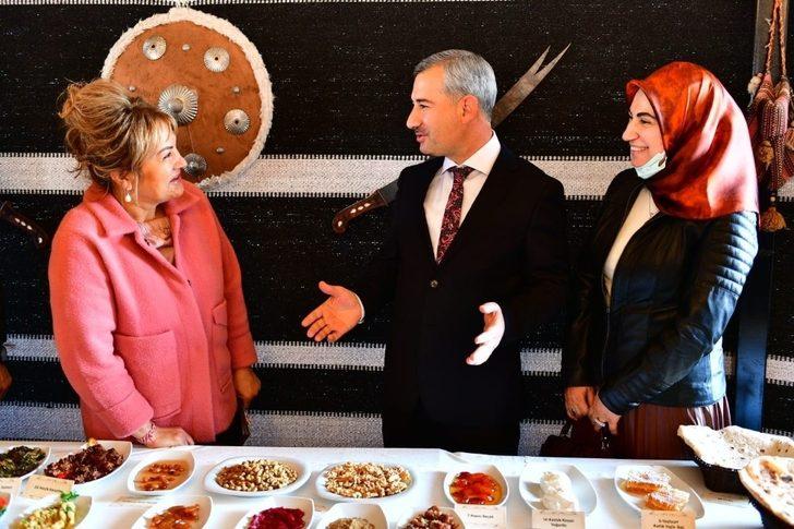 Çınar, ‘kayısı çiçeği şenliği’ davetlilerini Çırmıhtı’da ağırladı G3