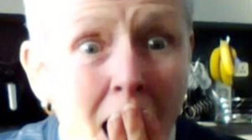 İngiliz çift piyangodan çıkan 250 bin sterlinlik ikramiyeyi torunlarına verecek