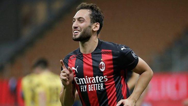 Hakan Çalhanoğlu Manchester United'a gidiyor