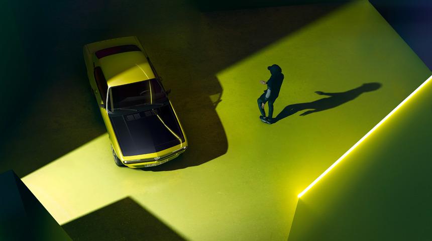 Bir döneme damga vuran Opel Manta elektrikleniyor!