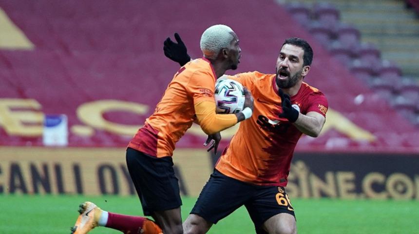 Galatasaray evinde 11 maç sonra kaybetti