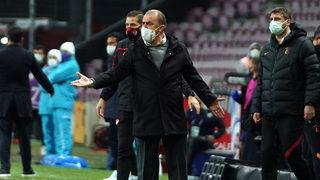 Galatasaray taraftarı tepkili... Luyindama ve Marcao'dan büyük hatalar