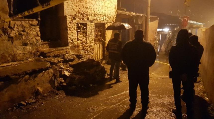 İzmir'de vahşet: Boşanma aşamasındaki eşini, kayınvalidesini ve bir akrabalarını öldürdü