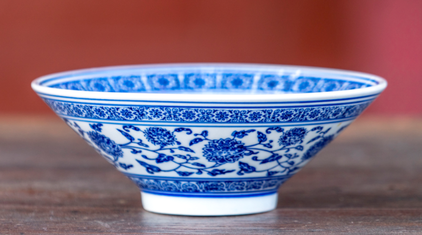 El yakıyor! 35 dolara alınan kase 722 bin dolara satıldı