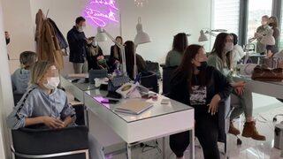 Lüks rezidanstaki sahte estetik merkezine baskın! “Dünyaca ünlü doktor” yalanıyla kandırmışlar