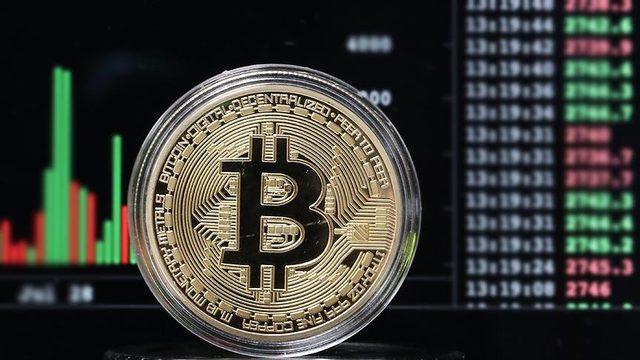 Kripto para piyasasında deprem! Bitcoin ve Ethereum sert düştü!