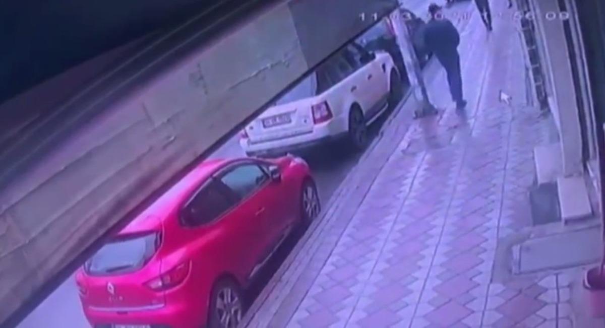 Biber gazıyla g&ouml;revlileri etkisiz hale getiren zanlı, 90 bin TL alarak ka&ccedil;tı