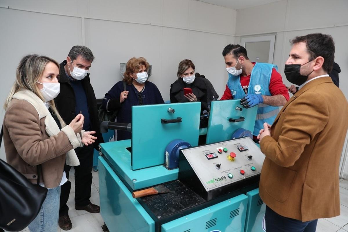 Pet kafe ve mama &uuml;retim tesisi T&uuml;rkiye&rsquo;ye &ouml;rnek oluyor