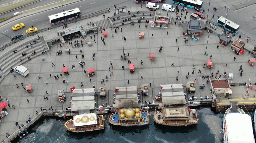 Eminönü ve çevresindeki yoğunluk havadan görüntülendi