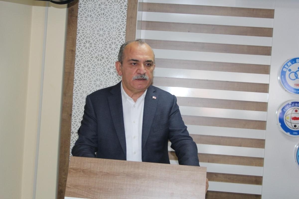 B&uuml;ro Memur Sen Genel Başkanı Yazgan: &ldquo;Kamu kurumlarında uzmanlaşmanın yolu a&ccedil;ılmalı&rdquo;