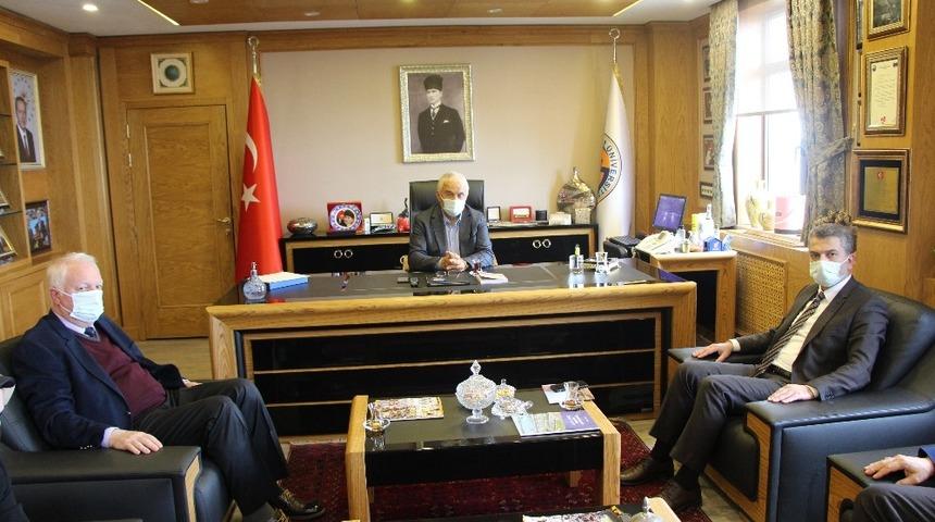 AK Parti&rsquo;den Avrasya &Uuml;niversitesi&rsquo;ne ziyaret