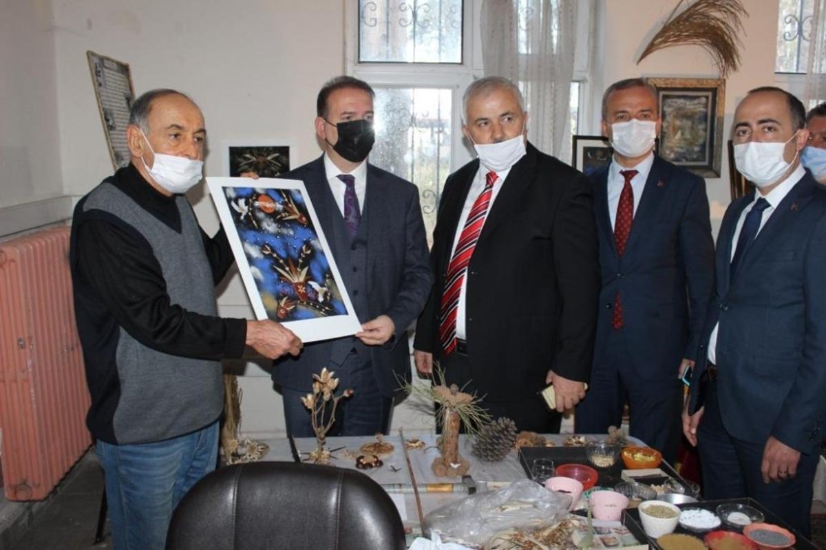 İl Milli Eğitim M&uuml;d&uuml;r&uuml; Tosun, &Ccedil;aycuma&rsquo;da ziyaretlerde bulundu