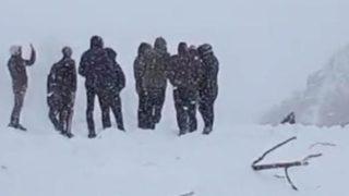 Ardahan'ın Posof ilçesinde çığ düştü! 2 köy elektriksiz kaldı