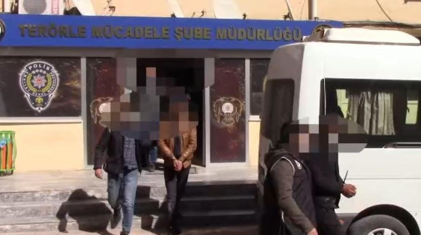 Şanlıurfa&rsquo;da yakalanan bombalı eylem hazırlığındaki ter&ouml;rist ile 3 ş&uuml;pheli tutuklandı