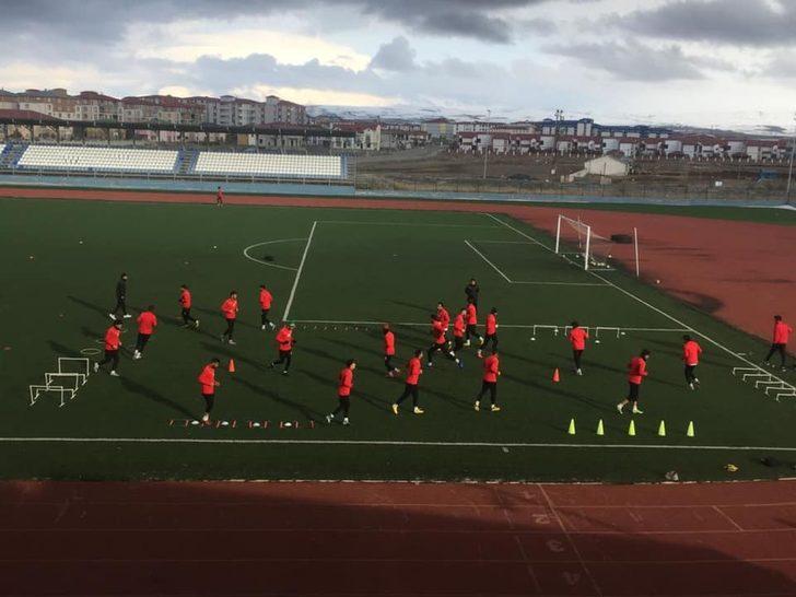 Kars 36 Spor hazırlıklarını sürdürüyor G1