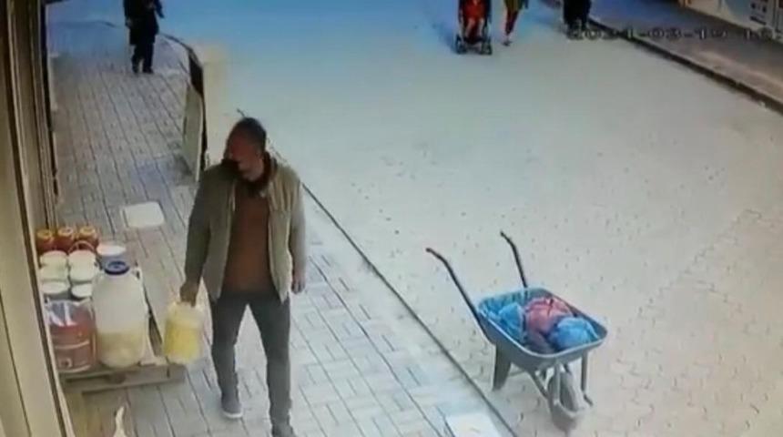 Mardin&rsquo;de peynir hırsızlığı g&uuml;venlik kamerasında