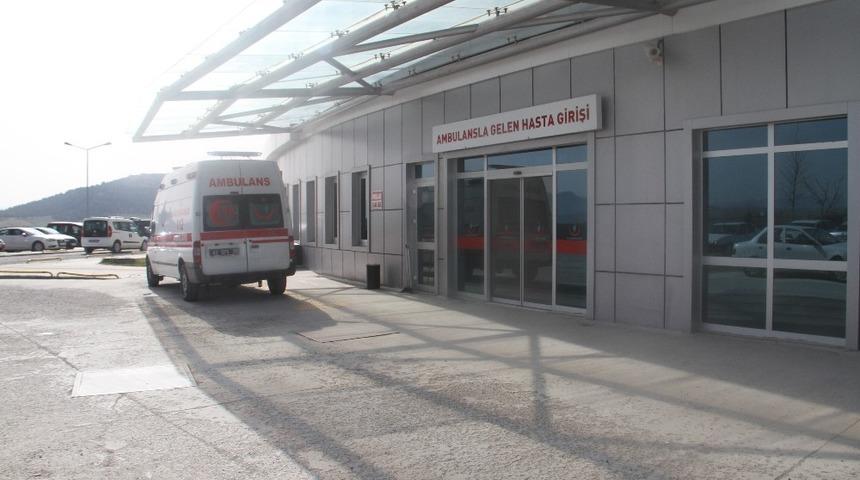 Merdiven basamaklarından d&uuml;şen &ccedil;ocuk yaralandı