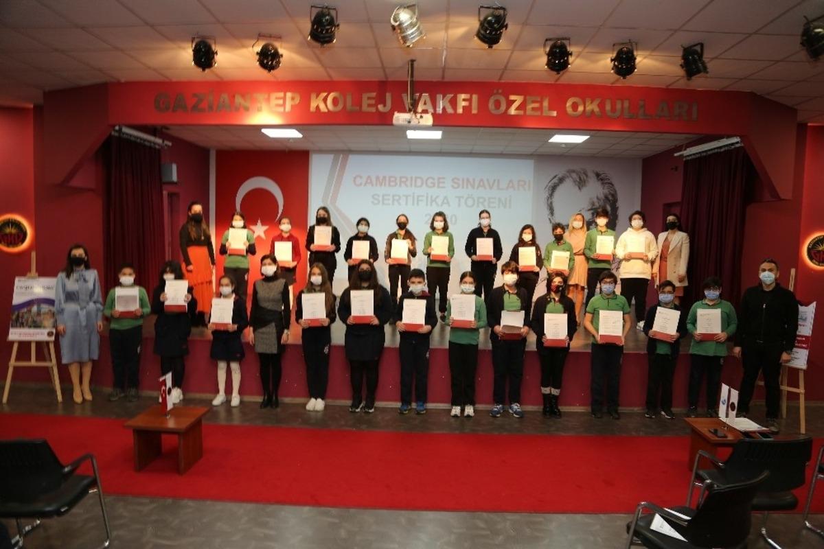 GKV&rsquo;liler Cambridge Assessment English sertifikalarını aldı