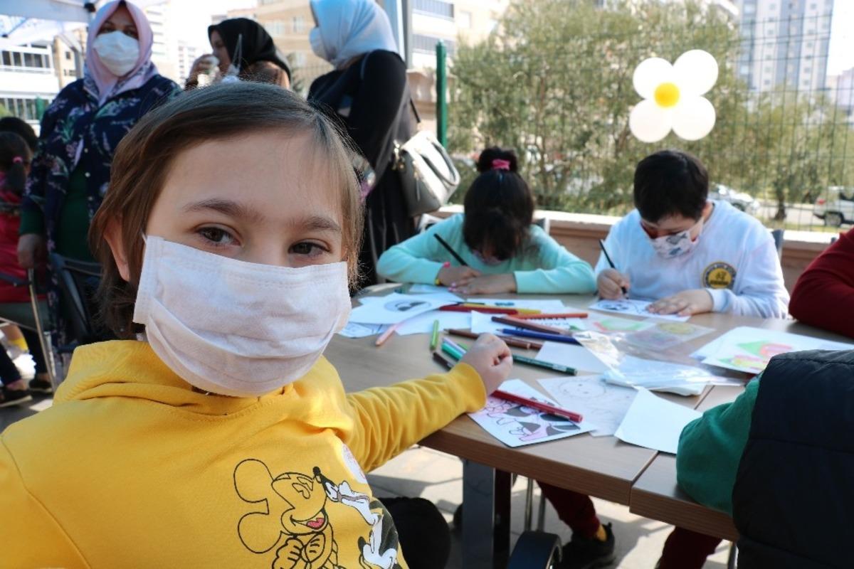 Down sendromlu &ccedil;ocuklara &ouml;zel rehabilitasyon merkezi