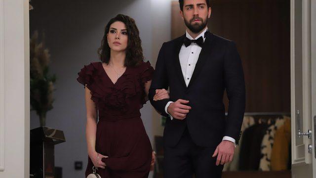 Teşkilat dizisinin Serdar'ı Çağlar Ertuğrul'dan Deniz Baysal Yurtcu paylaşımı: Zehra komutanımdan özel teşkilat turtası