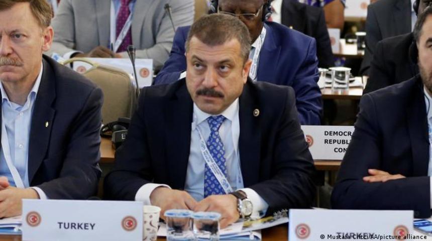 Merkez Bankası enflasyon tahminini yüzde 12,2'ye yükseltti
