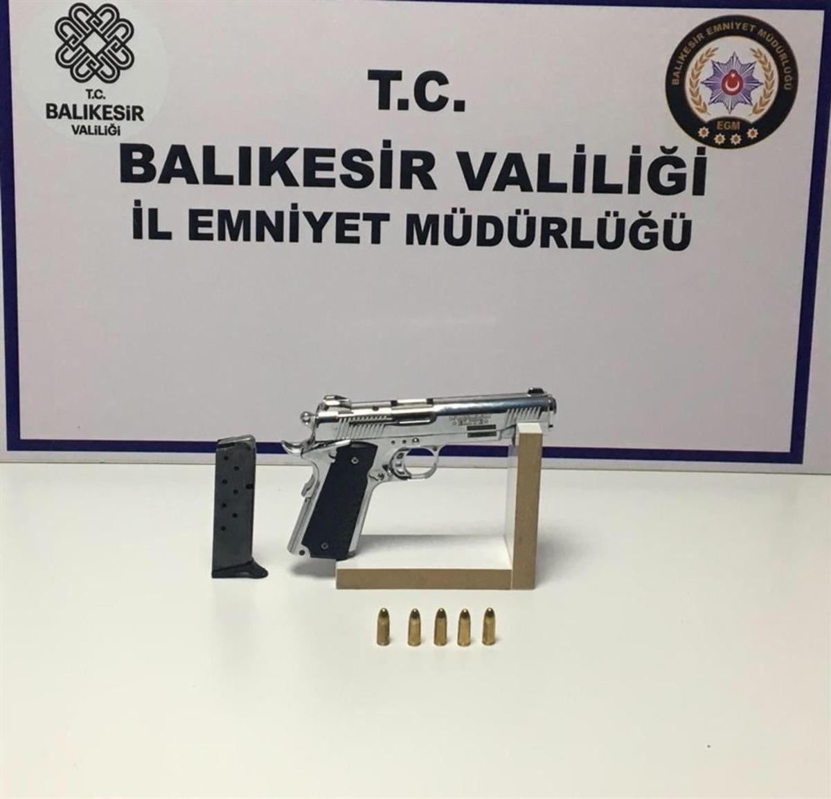 Balıkesir&rsquo;de polisten &rsquo;Huzur&rsquo; operasyonu