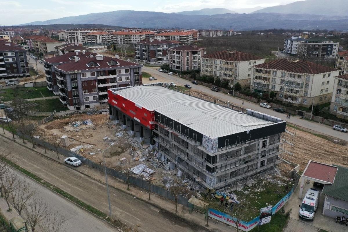 Hendek İtfaiye Binasının y&uuml;zde 97&rsquo;si tamam