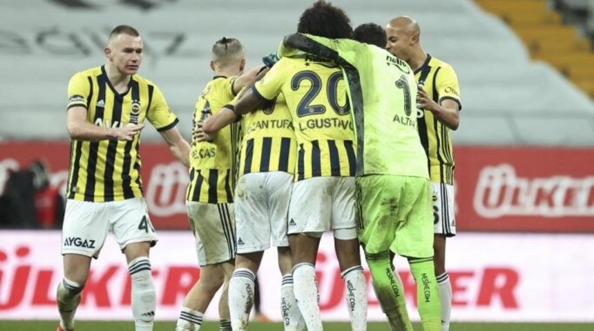 Fenerbahçe'de Altay, maç sonunda ağladı!