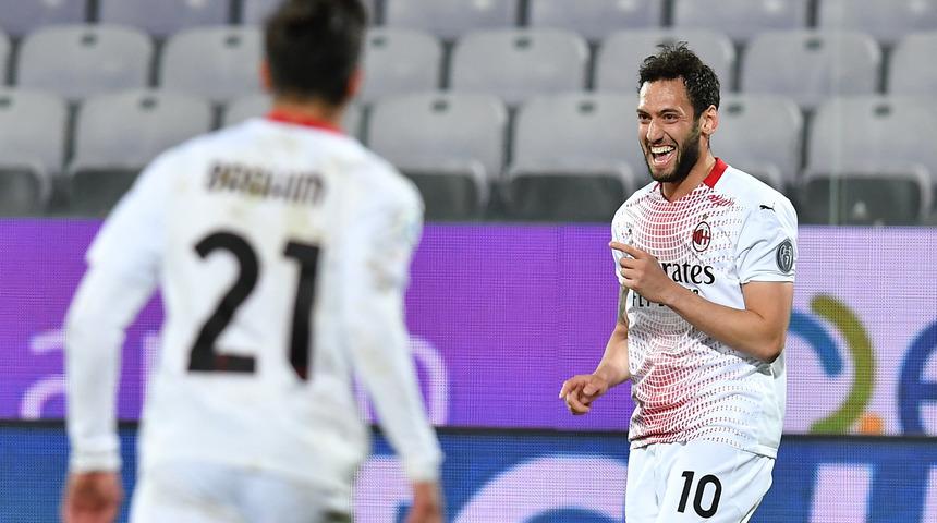 Hakan Çalhanoğlu, Milan'ı uçurdu