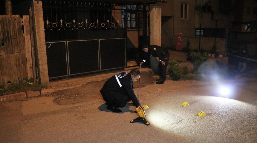 Akrabası tarafından tabancayla vurulan kişi ağır yaralandı