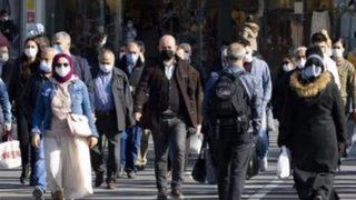 Koronavirüs risk haritasında son durum: 14 il daha kırmızıya döndü, mavi kategoride tek bir il kaldı