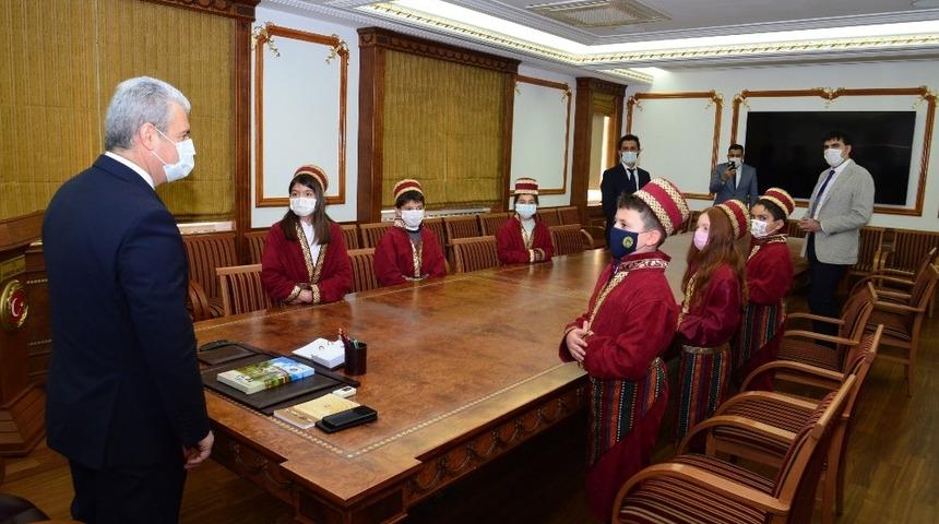 &rsquo;Ahi &ccedil;ocuk projesi&rsquo; geleceğe y&ouml;n verecek