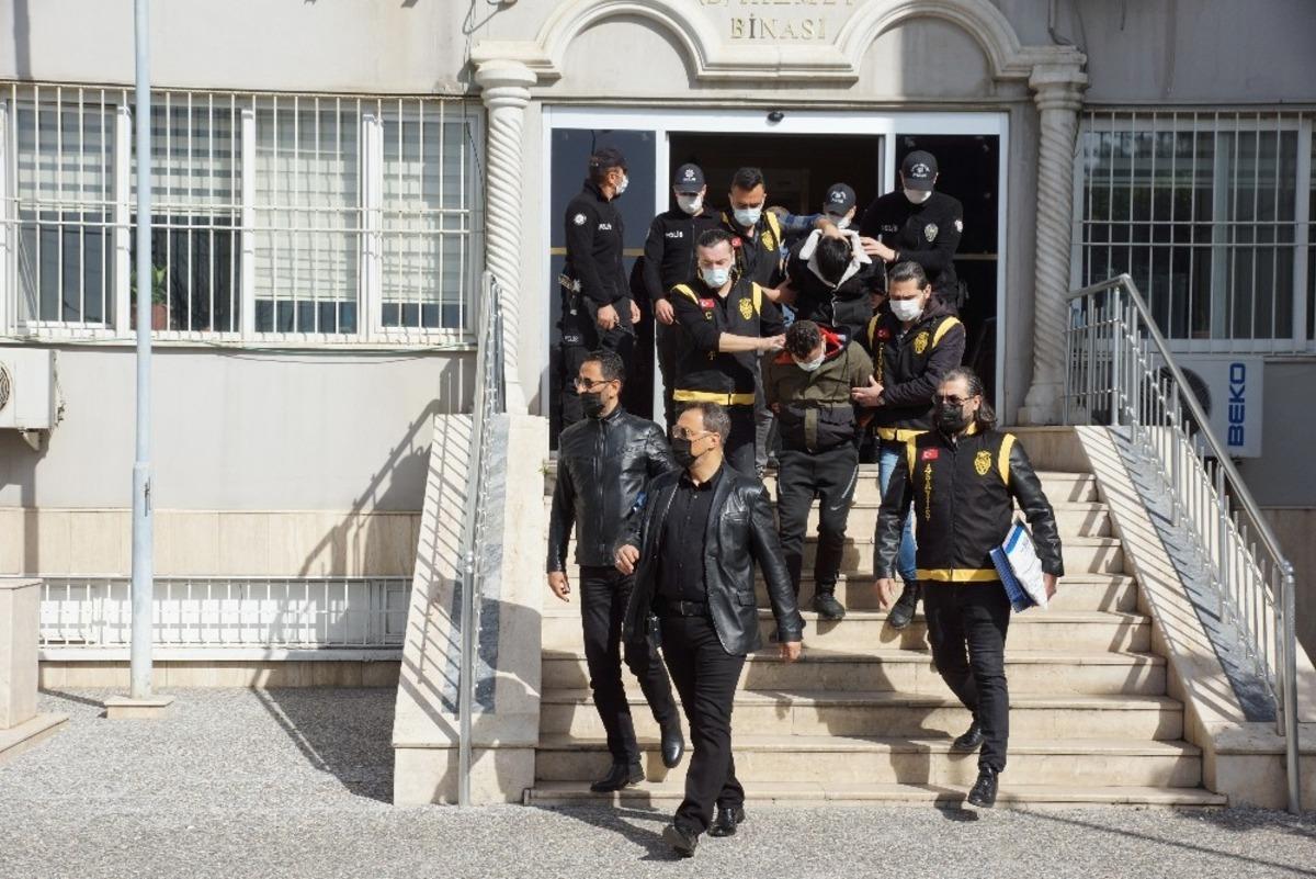 Su&ccedil; &ouml;rg&uuml;t&uuml; operasyonunda g&ouml;zaltına alınan 9 ş&uuml;pheli adliyeye sevk edildi