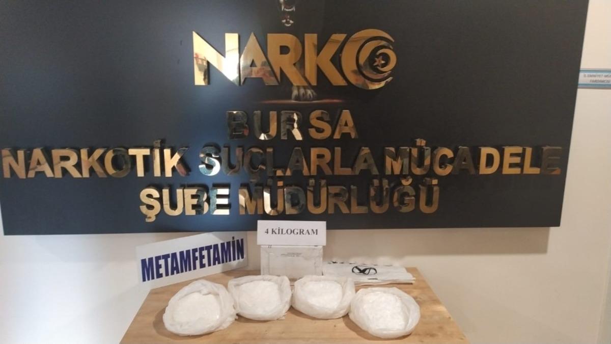 Bursa polisinden b&uuml;y&uuml;k narkotik operasyonu; 33 kişi tutuklandı
