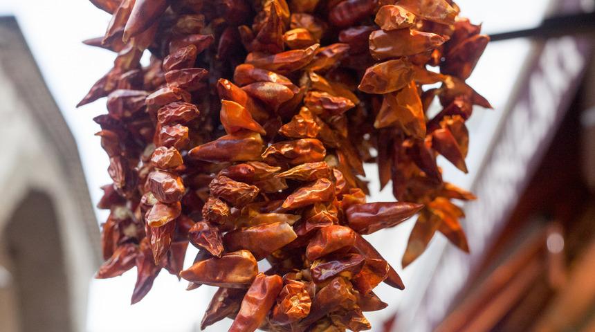 Soframızdan eksik etmediğimiz acı biber mutluluk kaynağı çıktı!