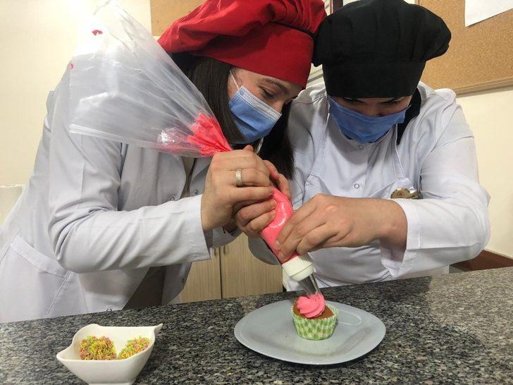 Down sendromlu çocuklardan parmak ısırtan lezzetler G3