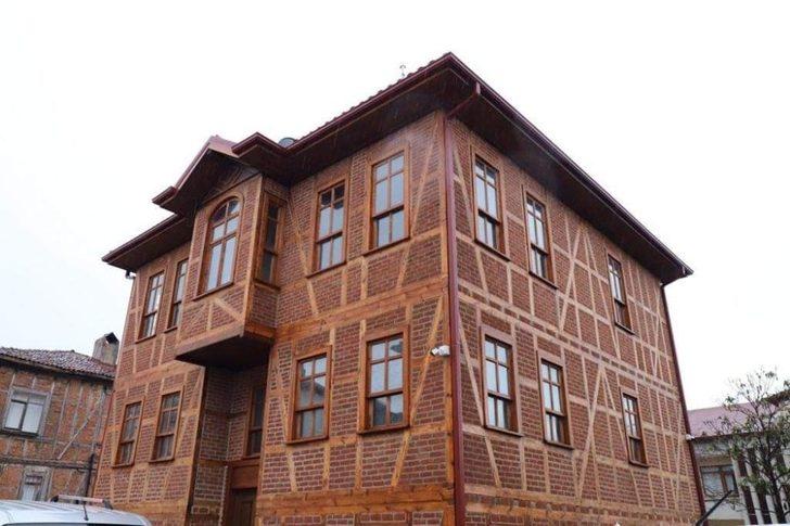 Vali Atay, Vilayetler Birliği Konağını inceledi G3