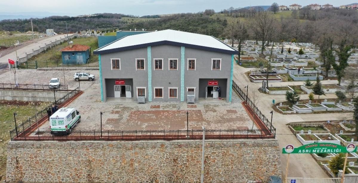 İlimtepe Mezarlığı&rsquo;nda modern hizmet binası tamamlandı