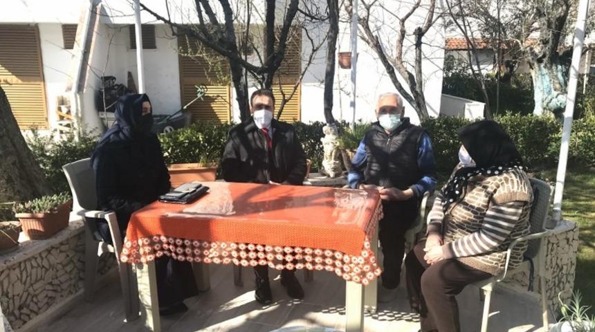 Burhaniye&rsquo;de Kaymakam Memiş şehit ailesini ziyaret etti