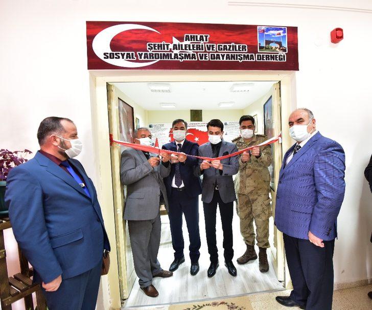Ahlat Şehit Aileleri Derneği törenle açıldı G2