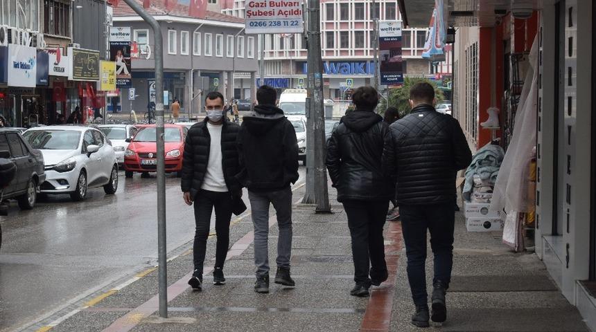 Pandemi kurallarına uymayan 26 kişiye 23 bin 400 lira ceza