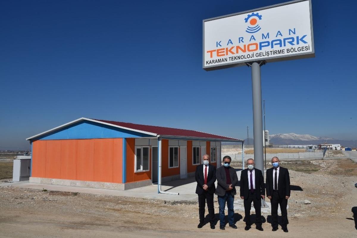 Rekt&ouml;r Ak, Karaman Teknopark&rsquo;ta incelemelerde bulundu